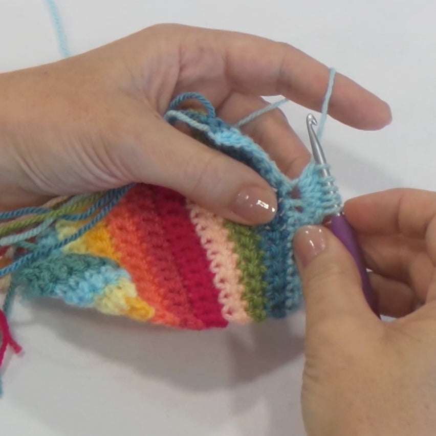 How to crochet a bobble stitch #techniquetuesday