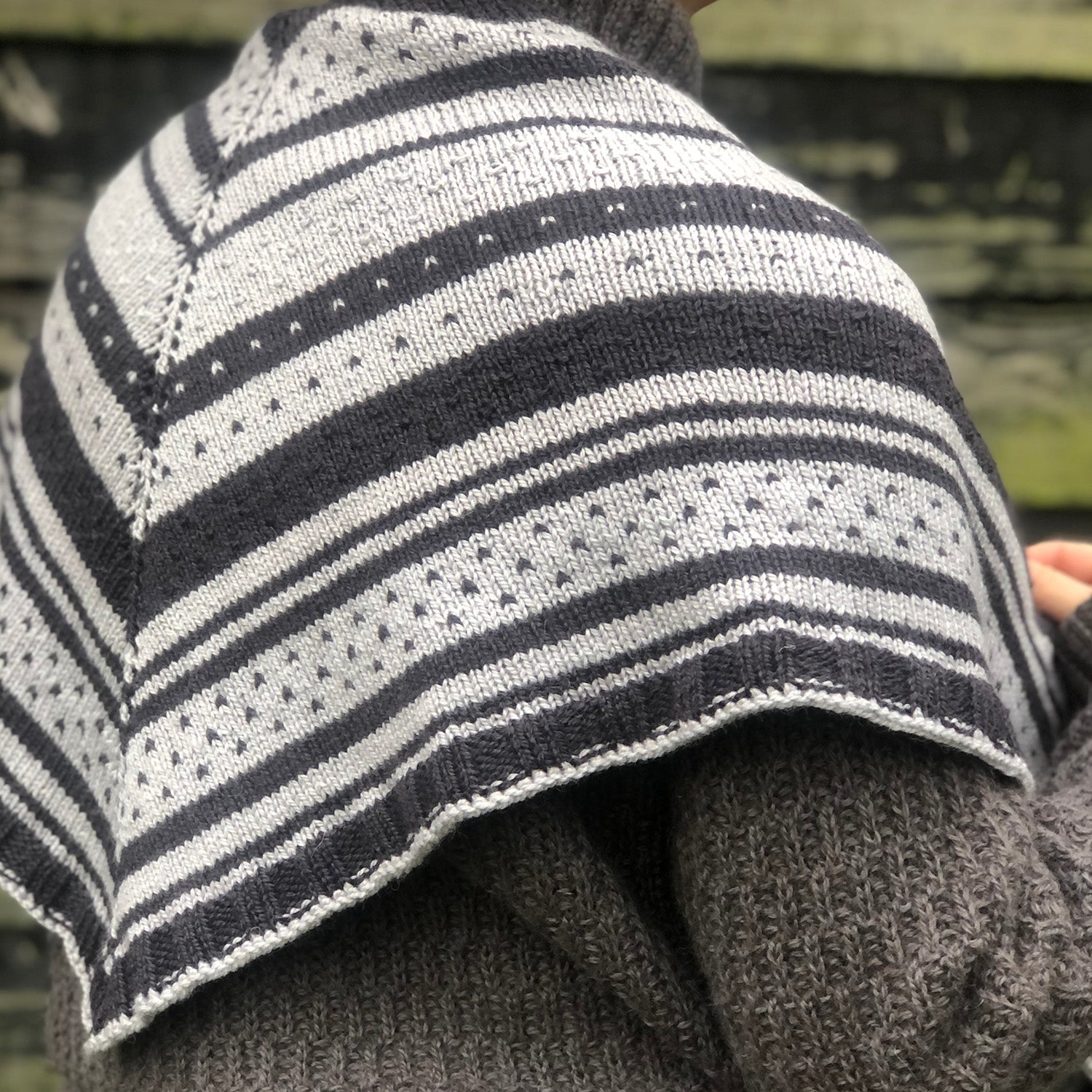 Betwixtmas Shawl 2020 designed by Lynne Rowe - Exclusive shawl pattern