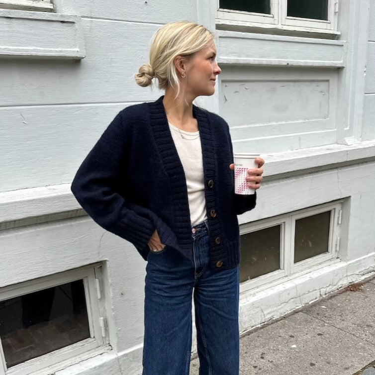 Buy Eva Cardigan by PetiteKnit – Black Sheep Wools