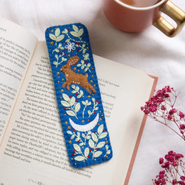 Hawthorn Handmade - Hare Bookmark Felt Craft Kit