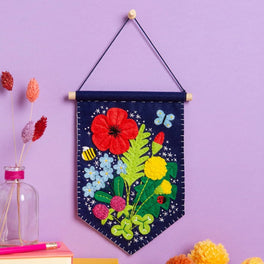 Hawthorn Handmade - Wildflower Pennant Felt Craft Kit