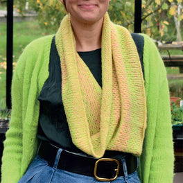 Limesicle Cowl in Fyberspates Cumulus - Digital Pattern