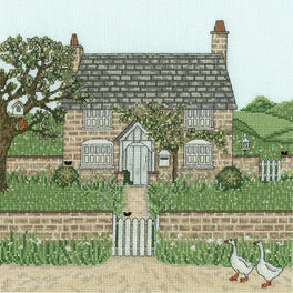 A Country Estate: Gardeners's Cottage Cross Stitch Kit